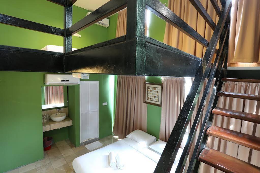 New Town Hotel Usj Sentral Subang Jaya Exterior foto